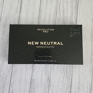 Revolution Pro New Neutrals Smoked Eyeshadow Pallete NIB